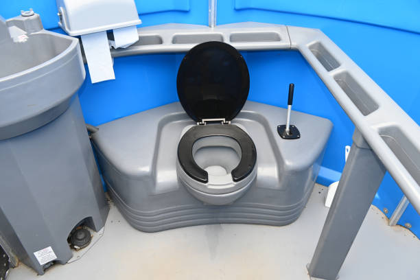 Best Porta potty rental near me  in Marshfield, MO